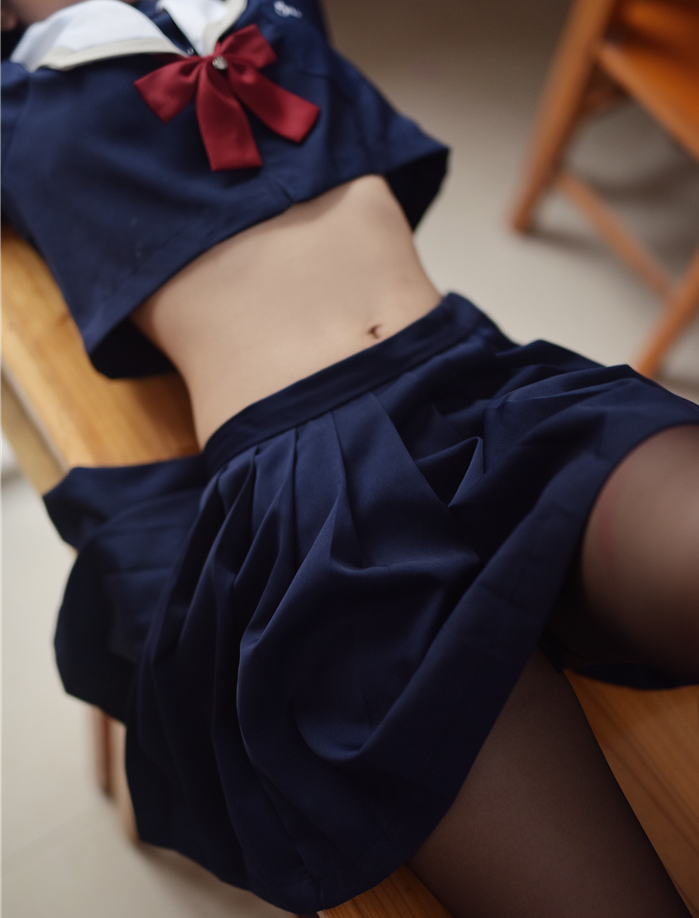 JK露脐制服的图片 第5张
