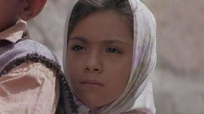 伊朗电影《天堂的孩子》剧情影评：刻骨铭心，结尾堪称神笔的图片 -第11张